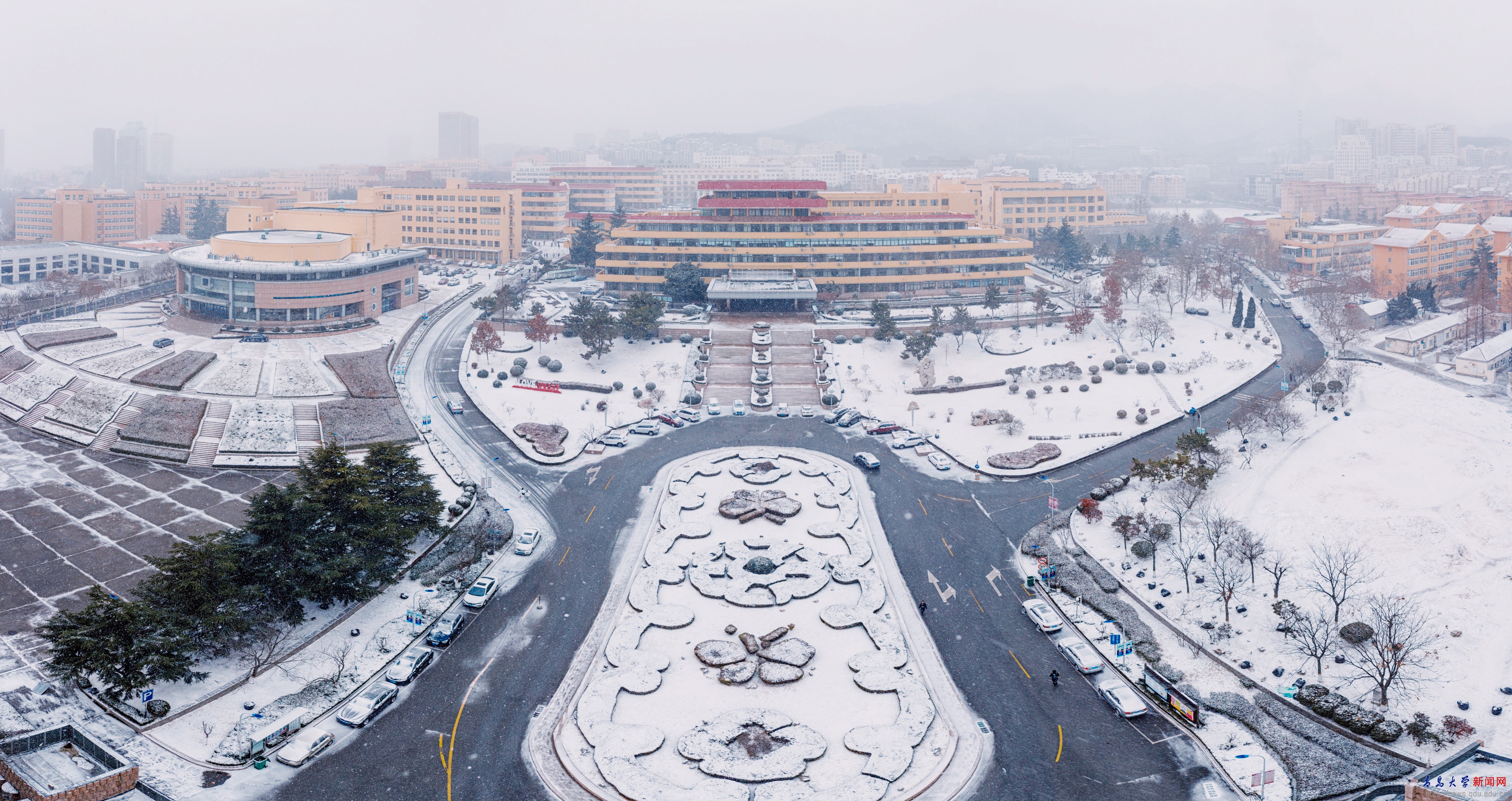 青岛大学东院航拍冬